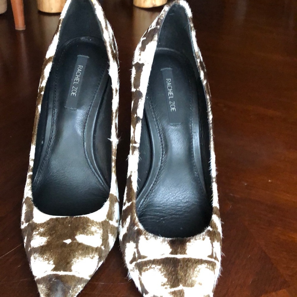 Shoes - Picture 2 of 4